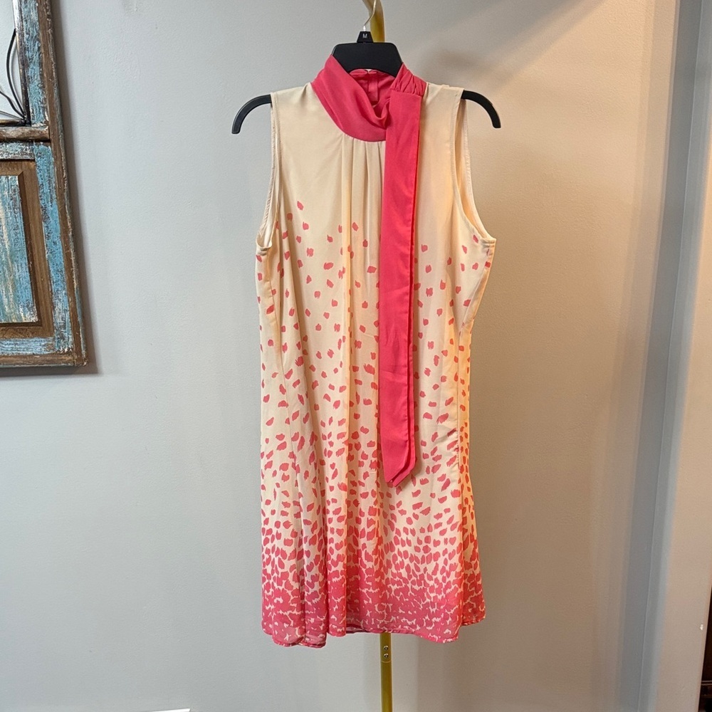New York & Company Coral and cream Sleeveless mini Dress mock Neck Tie GUC M